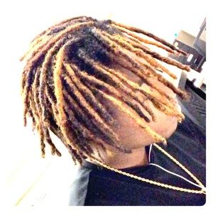 Meet your Posher, Deandre